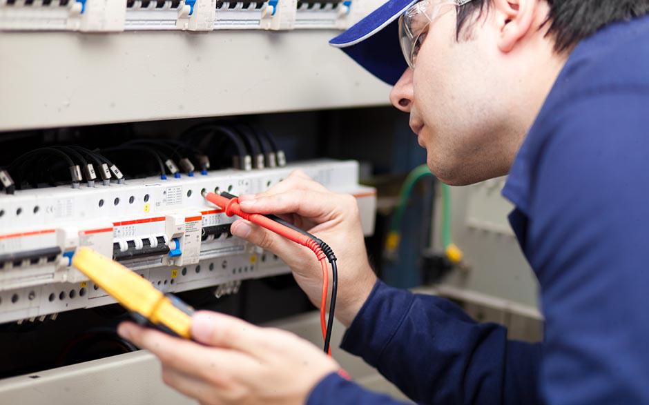 cherche électricien pas cher Rambouillet
